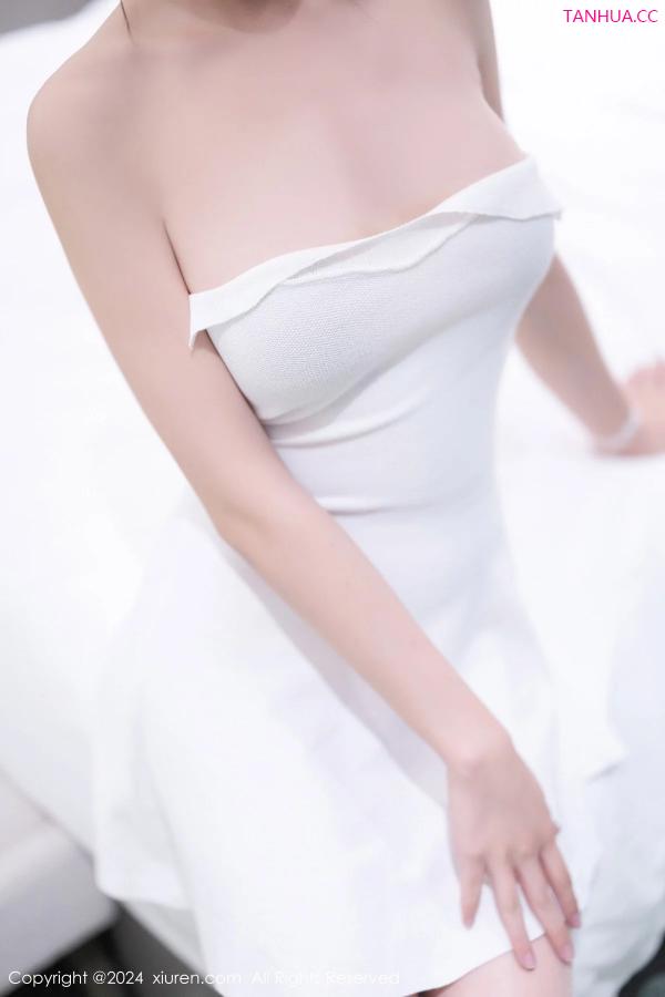   [XiuRen]高清写真图 2024.01.08 No.7927 唐宁宁 美腿妩媚第12张图片